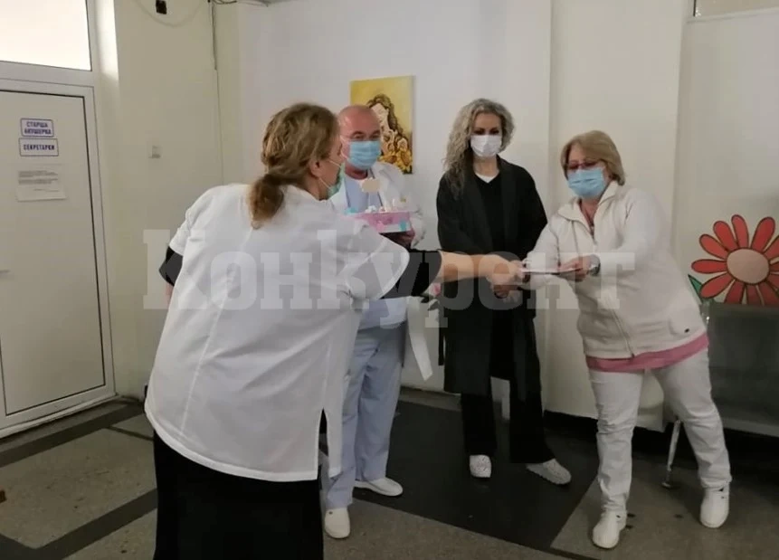 Кметът на Видин с поздравления по случай Деня на родилната помощ