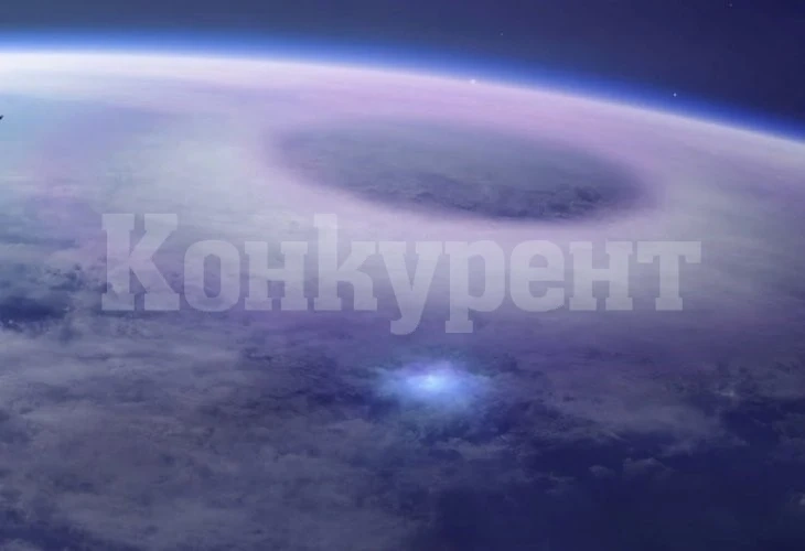 Камерите на МКС заснеха невиждани явления над Земята ВИДЕО