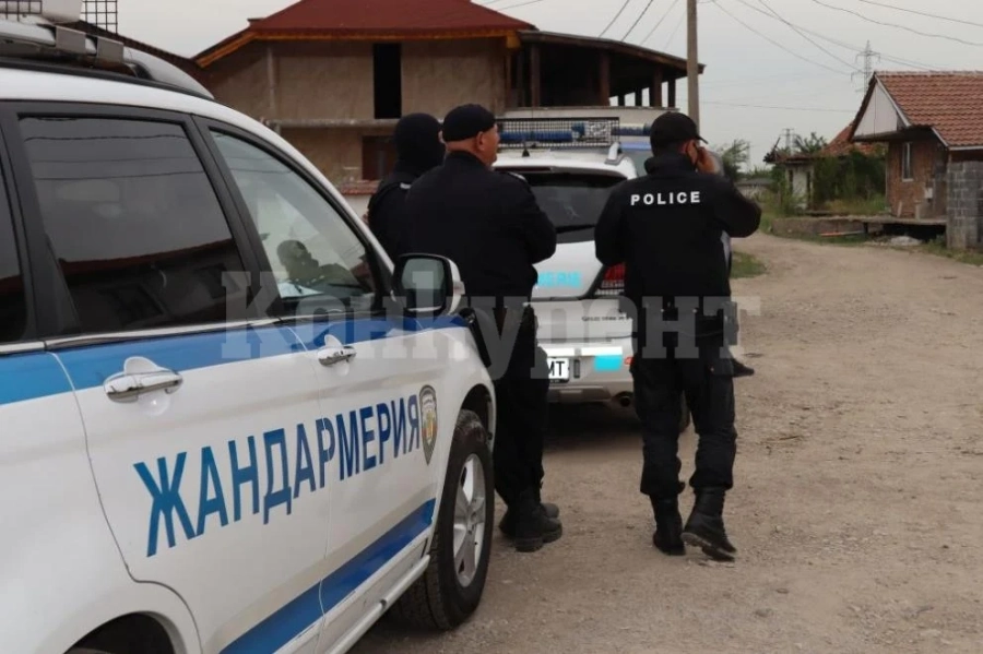 Тикнаха в ареста мъж, кътал канабис в дома си