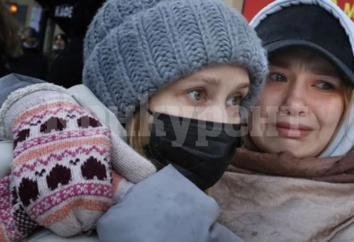 С масивна демонстрация на сила руската полиция арестува 5000 души за ден