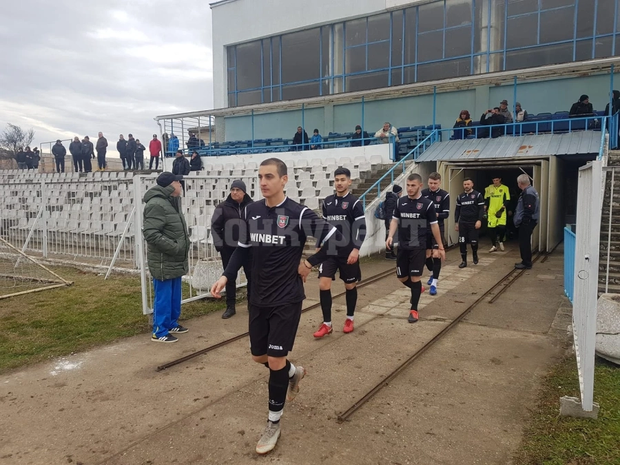 Ботев 2 загуби от Балкан с 2:3