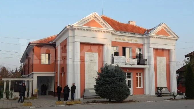 Базар за мартеници правят в Ново село