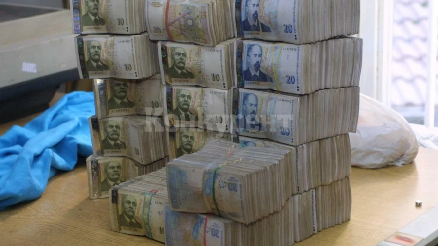 БНБ хвана едва 840 фалшиви банкноти през 2020 г., вижте кои са най-често срещаните ментета