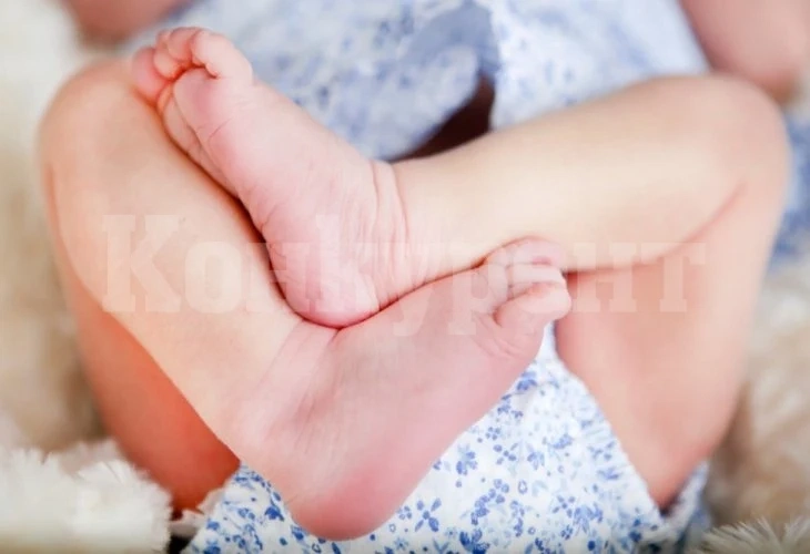 Откраднаха бебетата на баща и му ги замениха с кукли, за да ги погребе ВИДЕО 18+