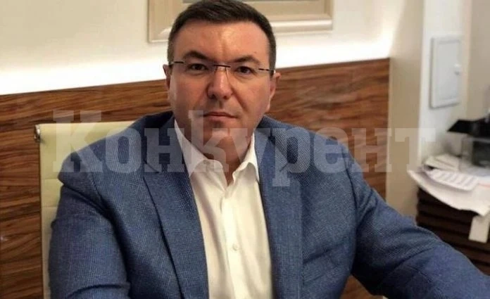 Заради ваксинацията срещу COVID-19: Министър Ангелов пристига във Враца