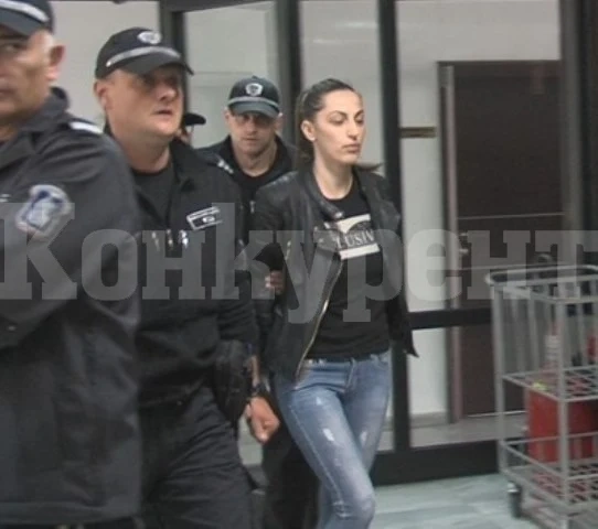 Условна присъда за дознателката Розалина Кьосева, помагала на любимия си Владо Боклука