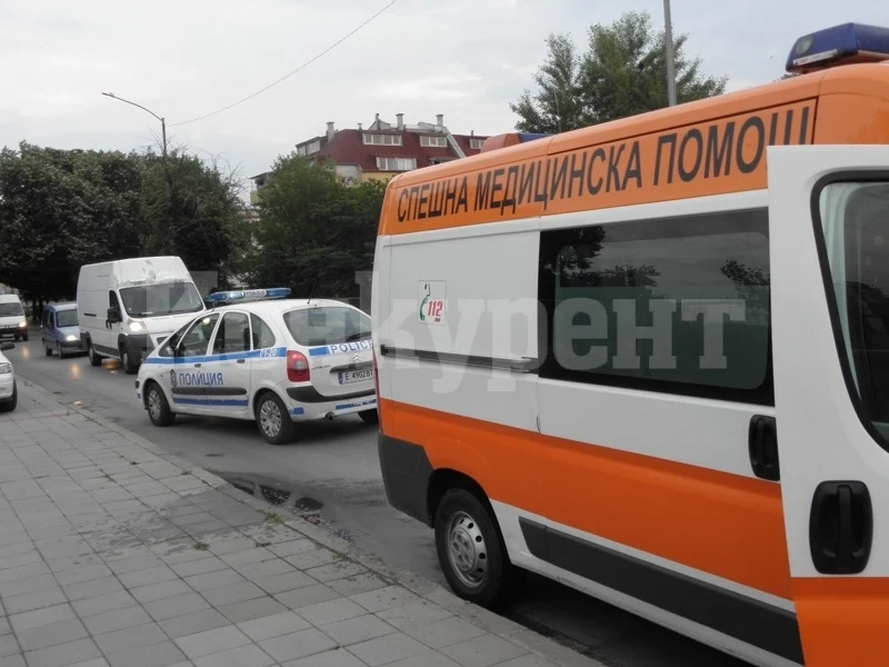 Брутален екшън! Скалпираха вехтошар на автомобили