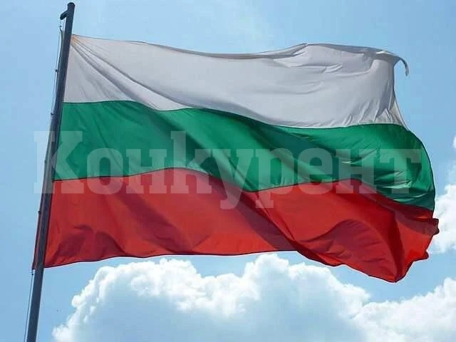 Кметът на Враца с призив към хората в деня на Освобождението на България СНИМКИ