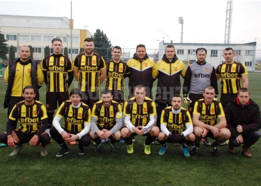 Миньор Кипровец загря за старта с Вършец 2012