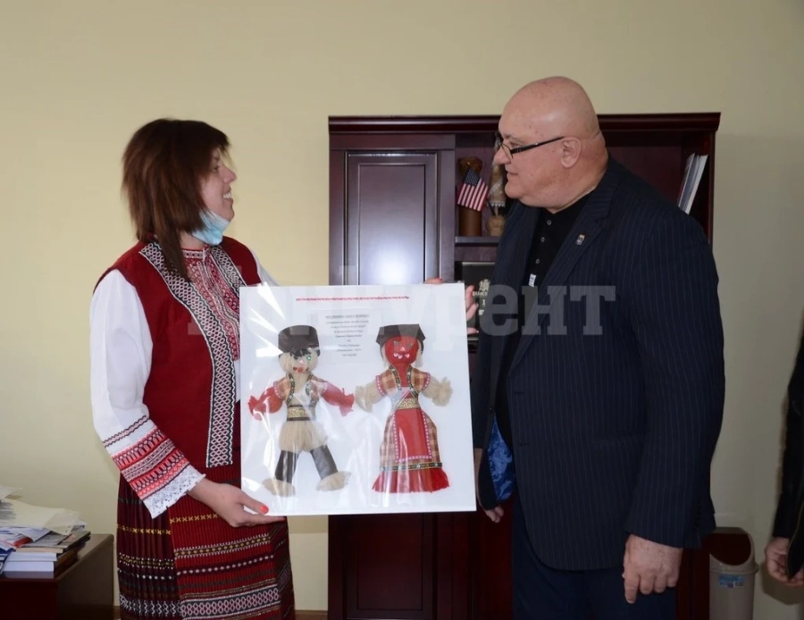 Подаръци и поздравления за Баба Марта в Община Видин