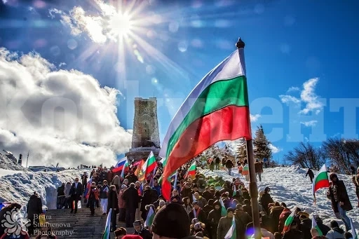 Честит празник: 143 години свободна България!