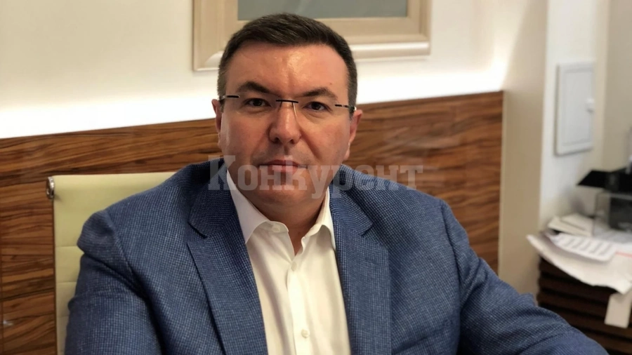 Министър Ангелов представя електронния регистър за ваксинация