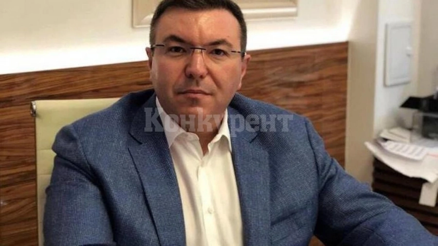 Здравният министър: Усложняването на ситуацията в страната се дължи на британския щам