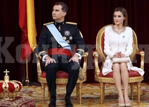 Вдигнаха парите на краля на Испания