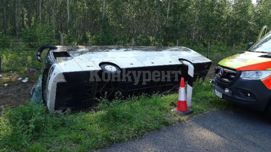 Шестима души са загинали при тежка катастрофа в Полша