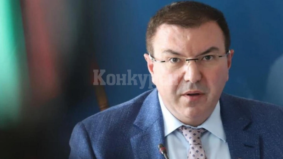 Здравният министър: Записалите се за ваксина са вече близо 60 000 души