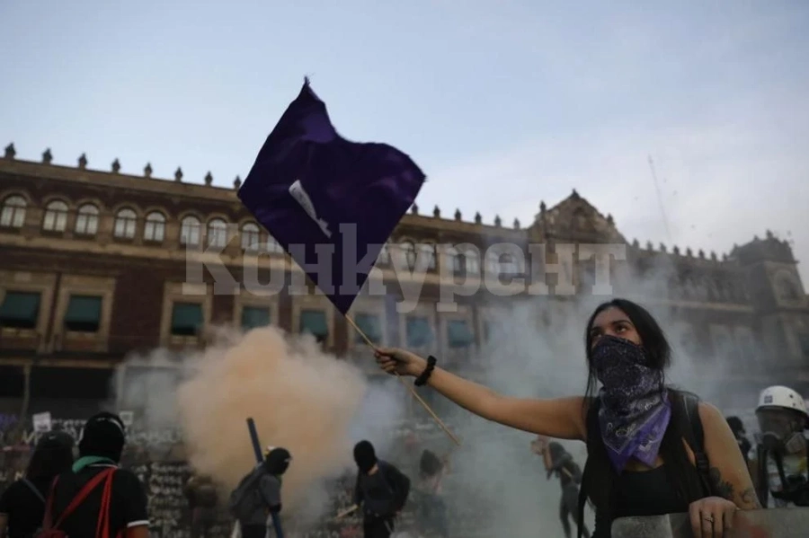 Голям протест за 8 март в Мексико завърши с 19 ранени