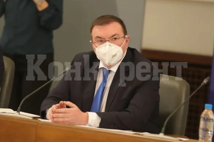Извънредно! Връщат най-строгите ограничения в тези сфери