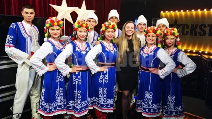 Танцьори от Владимирово прославят българския Северозапад