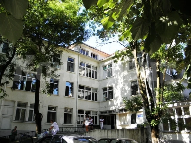 В белослатинската болница няма места за болни от ковид
