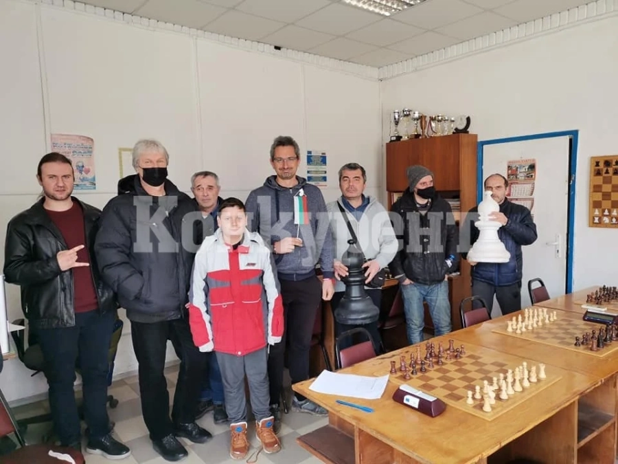 Излъчиха призьори по шах във Видин