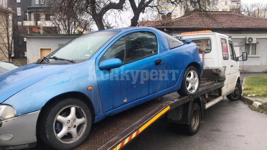След гонка в Казанлък: Спряха надрусан автоджигит с изстрели в гумите