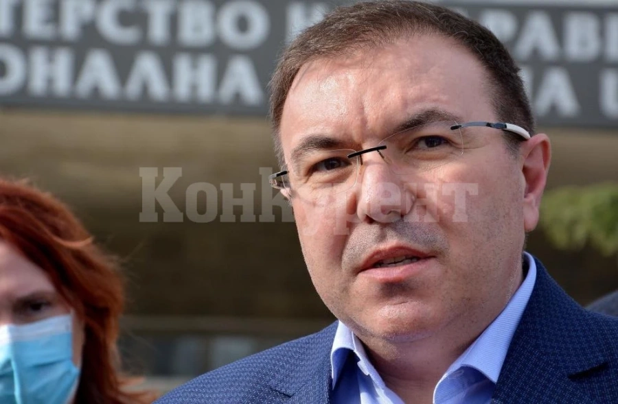 Ангелов: Има бум на желаещи да се ваксинират
