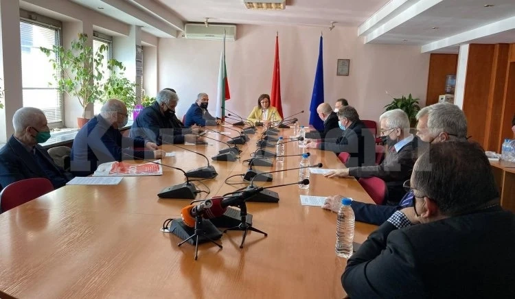 Корнелия Нинова: 14 партии и организации изненадващо подкрепиха БСП за изборите