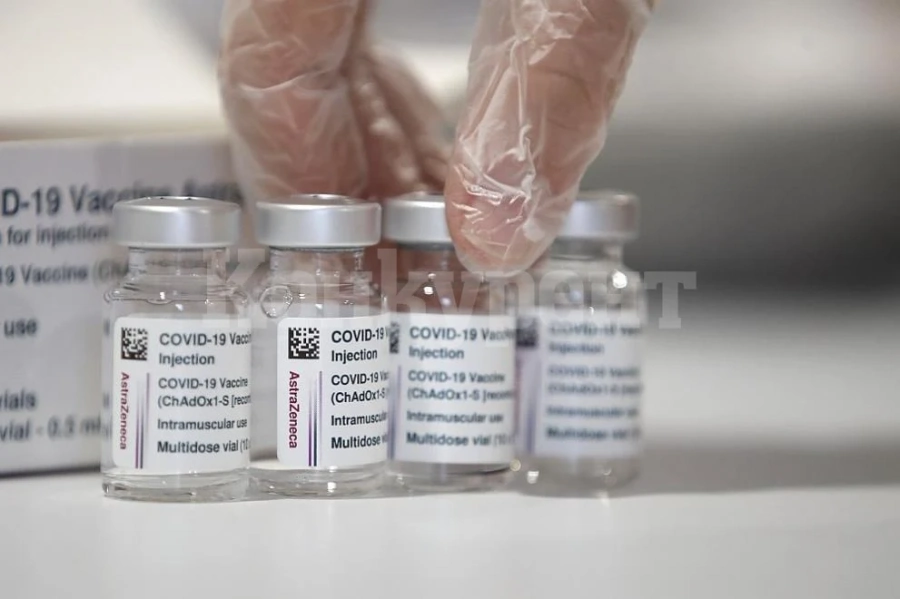 Над 16 000 дози от ваксината на AstraZeneca пристигнаха у нас