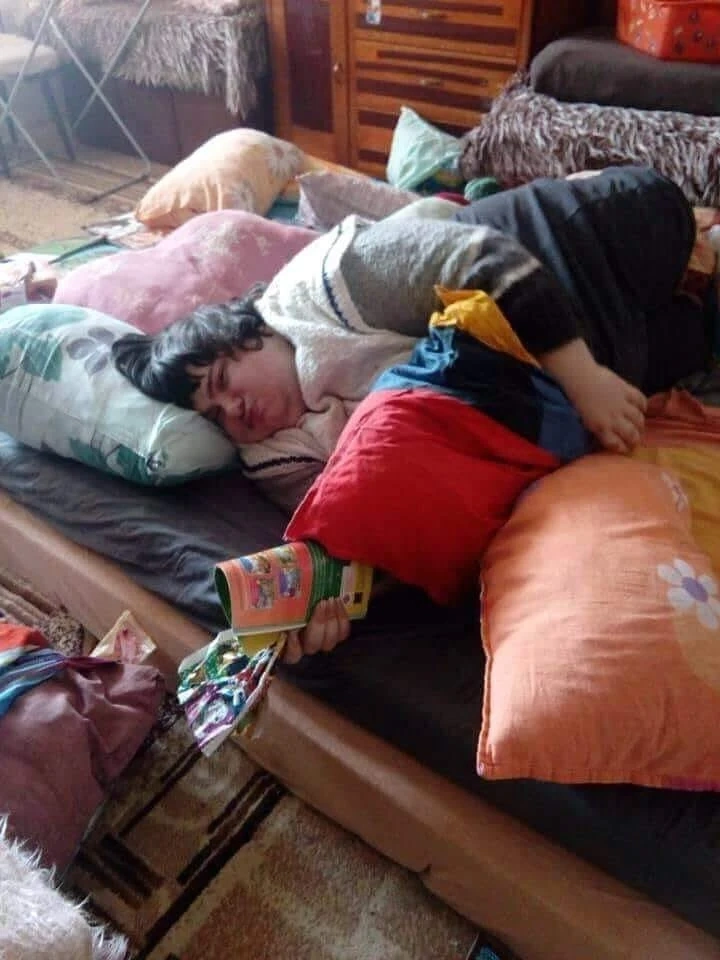 Тъжно! Дете с увреждания чака своя предизвестен край