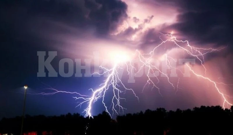 Meteo Balkans с прогноза за април! Нахлува странна аномалия след изборите, удрят ни и гръмотевични бури