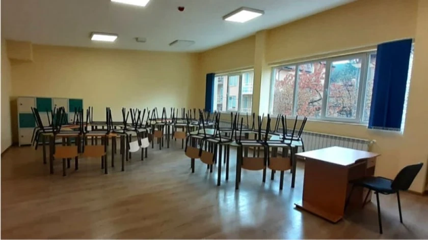 Предлагат 1 и 2 април да бъдат част от пролетната ваканция