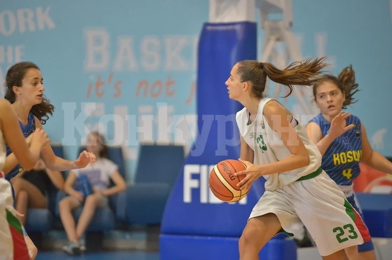 Повикаха 2 баскетболистки от Монтана в U16