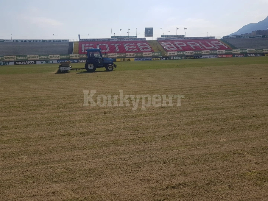 Подменят тревното покритие на стадиона във Враца