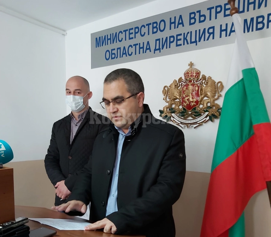 Сираков: Разследваме 2 сигнала за купуване на гласове във Врачанско
