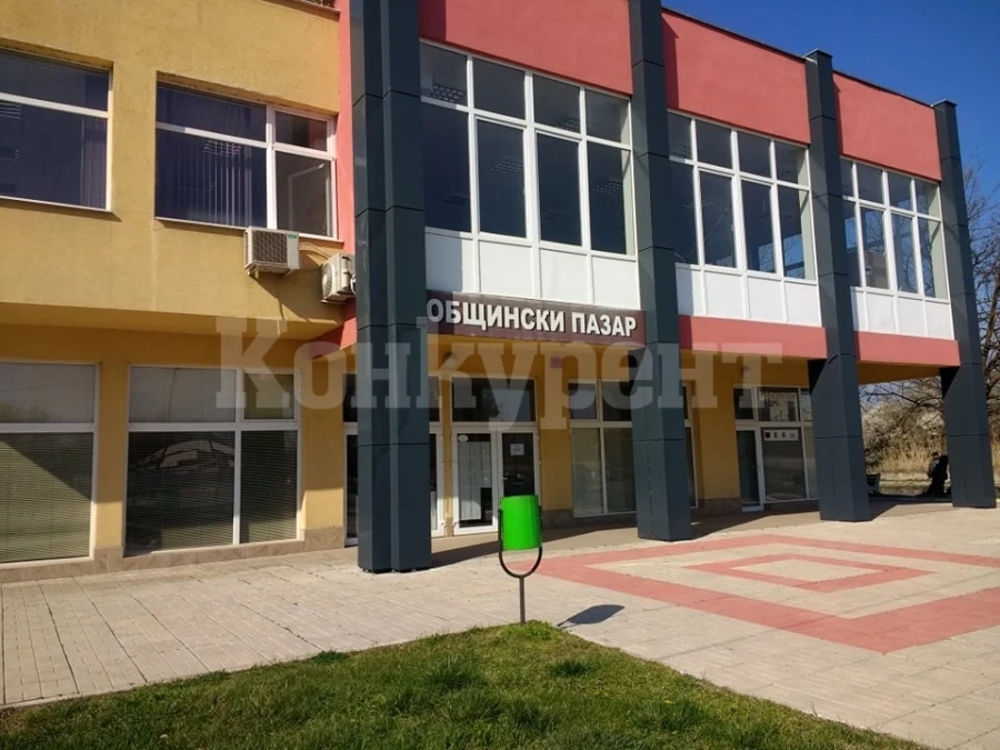 Нова приемна на НОИ-Пенсионно обслужване в Лом СНИМКИ