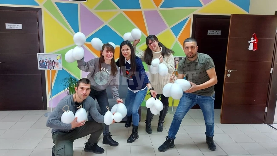 Младежки център – Враца обявява конкурс за най-атрактивно боядисано великденско яйце