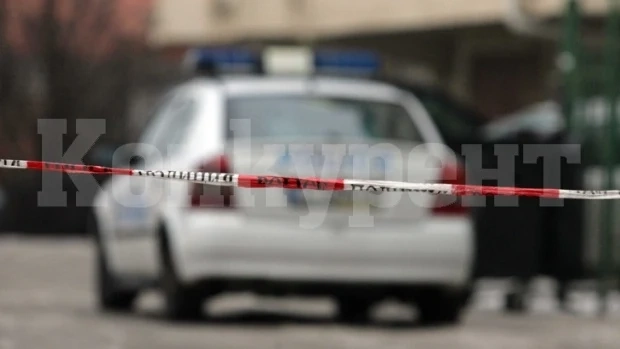 Брутално! Банда нахлу в дома на баба, пребиха я и й отмъкнаха спестяванията