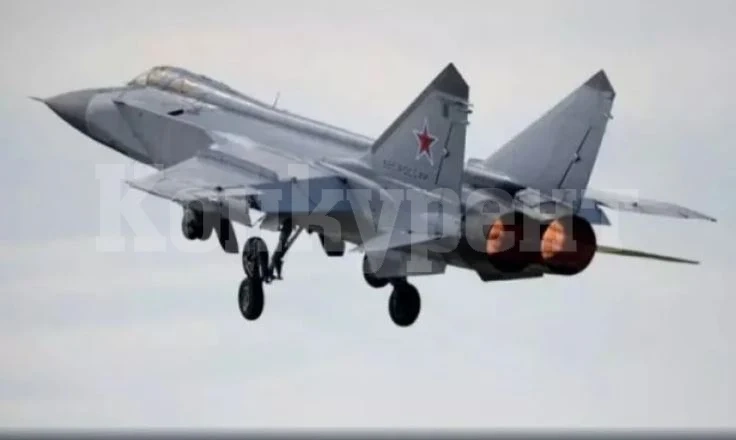 Екшън в небето: Руски МиГ-31 прихвана норвежки шпионски самолет