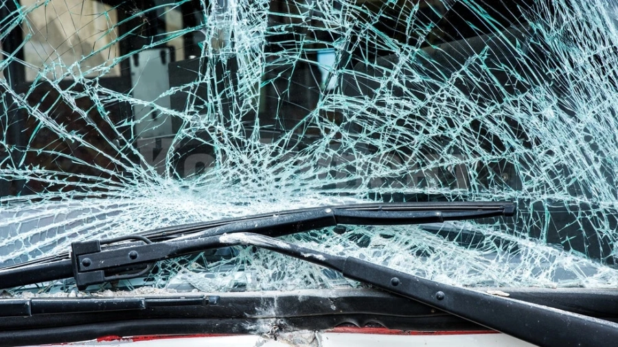 Загинал и 26 ранени при автобусна катастрофа в Турция