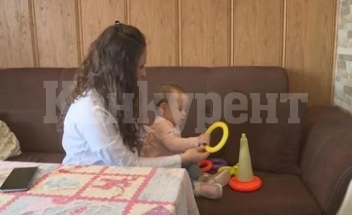 Гърми скандал у нас! Родители откриха снимка на детето си във фалшива кампания за набиране на средства