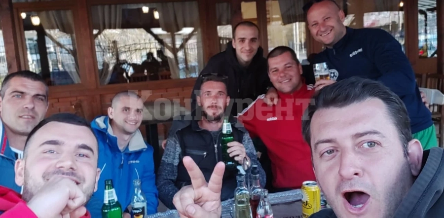 Гонзо и компания отстреляха със 7 патрона пряк съперник за върха