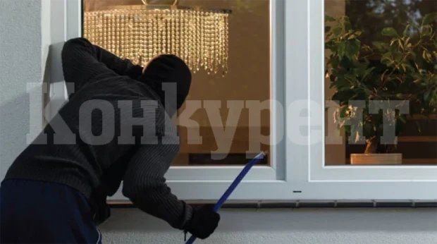 Крадци обраха селска къща