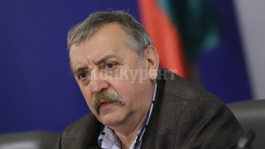 Проф. Кантарджиев с прогноза кога ще поставим COVID-19 под контрол