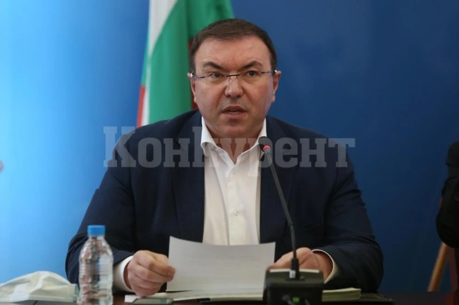 Ангелов обяви какви ще са мерките по празниците
