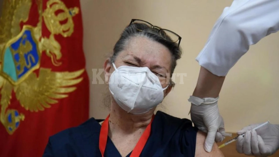 Близо половината от младежите в Черна гора не искат да се ваксинират
