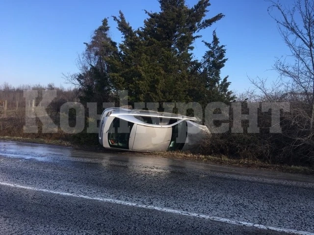 Тежка катастрофа на Е-79 в Монтанско, кола се е преобърнала в канавка