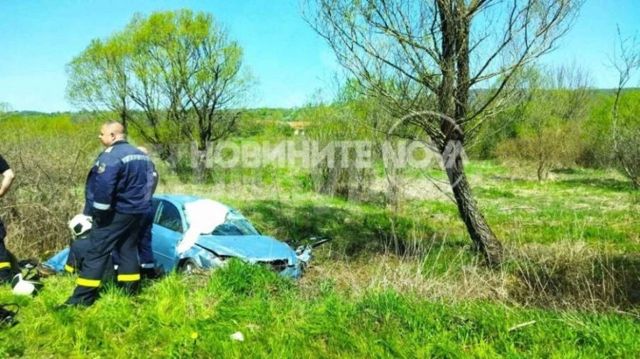 Мъж и жена пострадаха при катастрофата на пътя между София и Варна