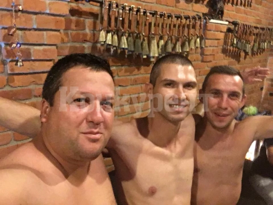 Гигса, кръстник и кумец върнаха Академията на победния път, кота 100 е близо