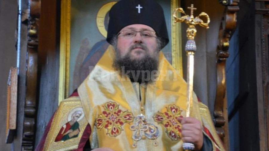 Благодатният огън пристигна у нас от Йерусалим